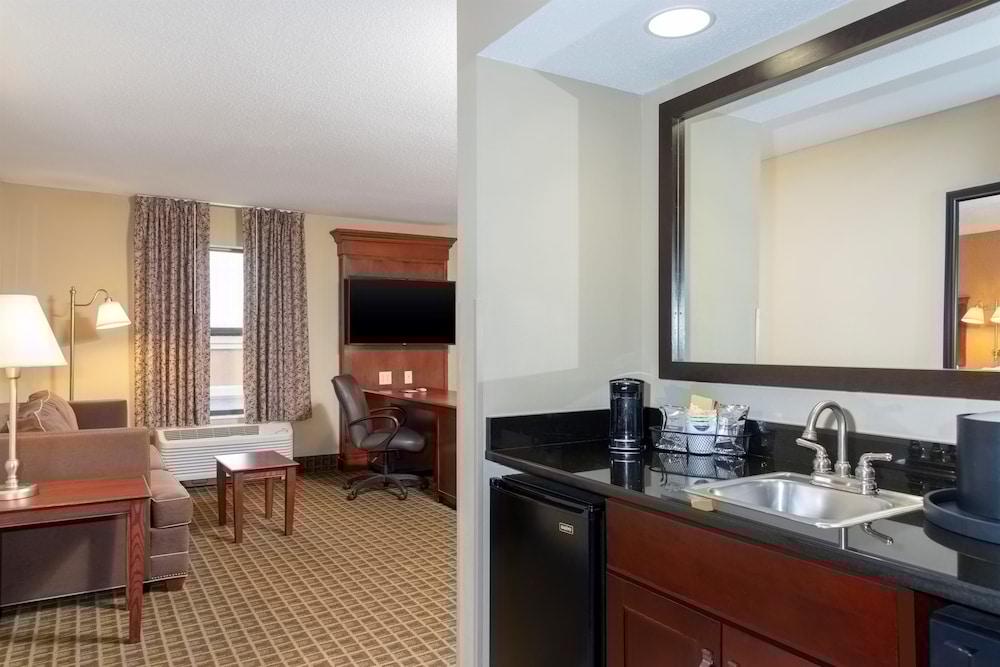 Hampton Inn & Suites Valparaiso Esterno foto